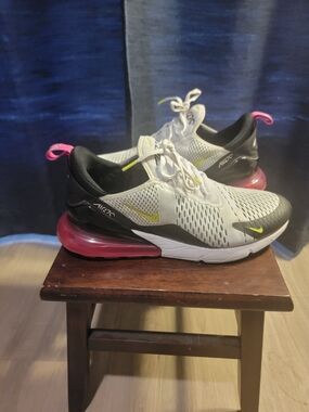 Nike Air Max 270